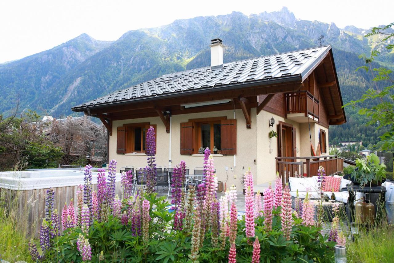 Chamonix Large Chalet, Sleeps 12, 200M2, 5 Bedroom, 4 Bathroom, Garden, Jacuzzi, Sauna Екстериор снимка