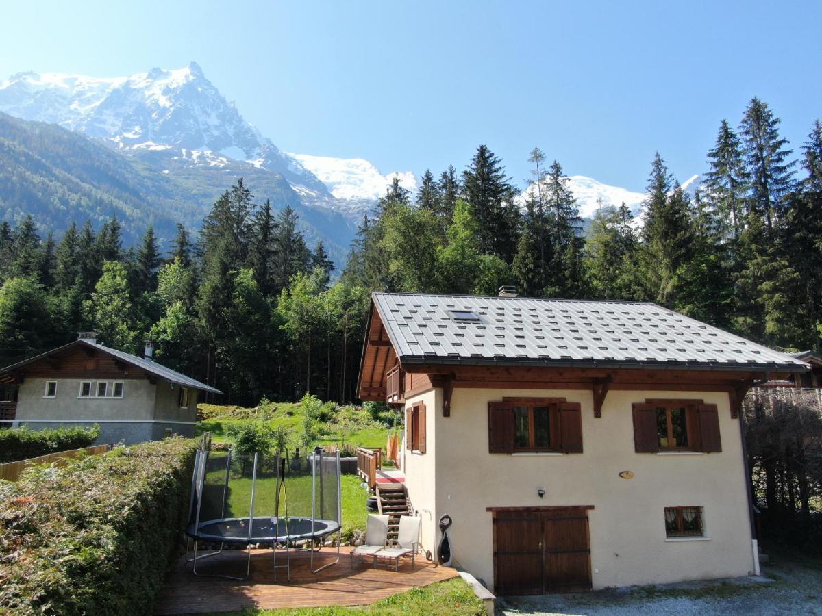 Chamonix Large Chalet, Sleeps 12, 200M2, 5 Bedroom, 4 Bathroom, Garden, Jacuzzi, Sauna Екстериор снимка